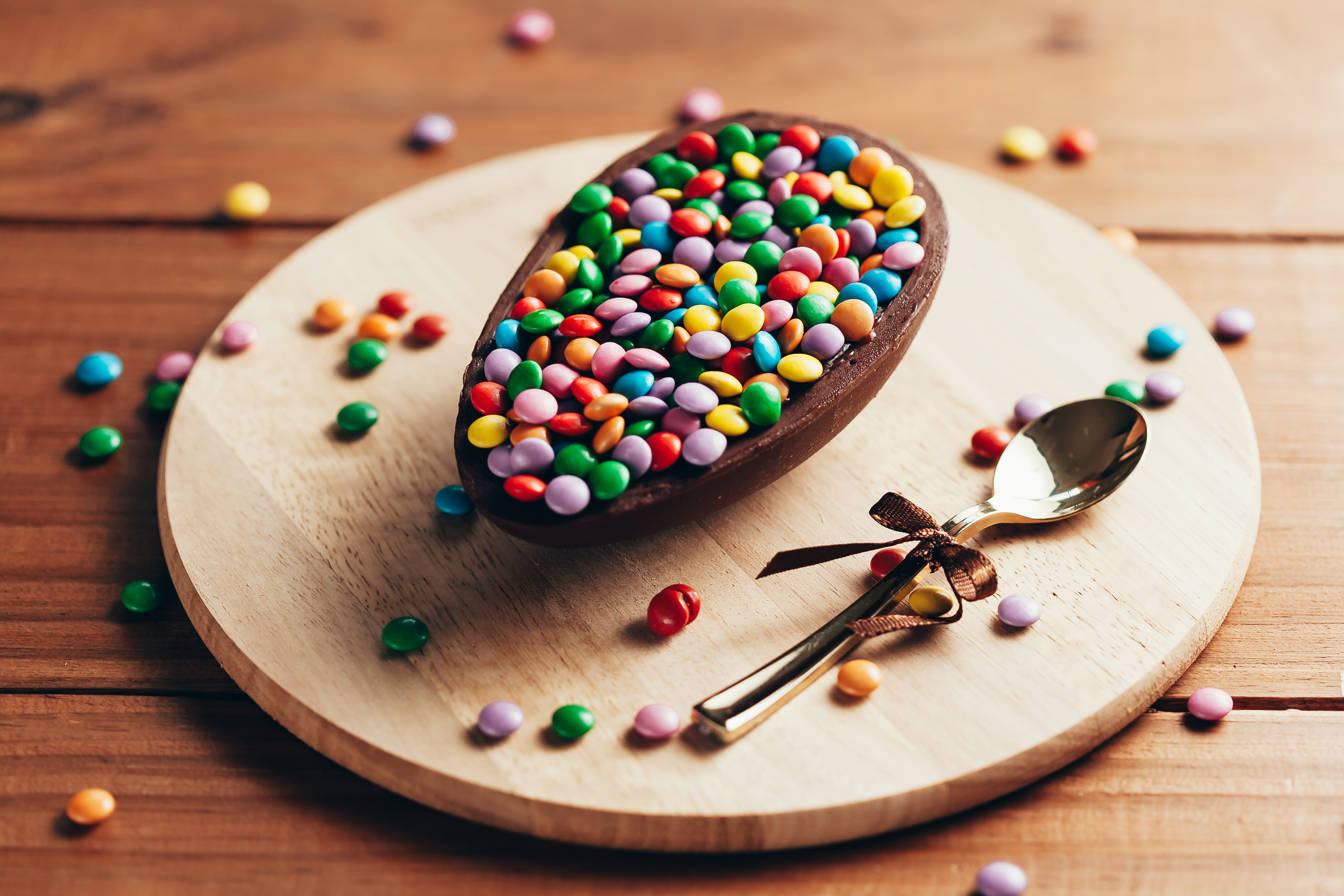 Ovo de chocolate recheado